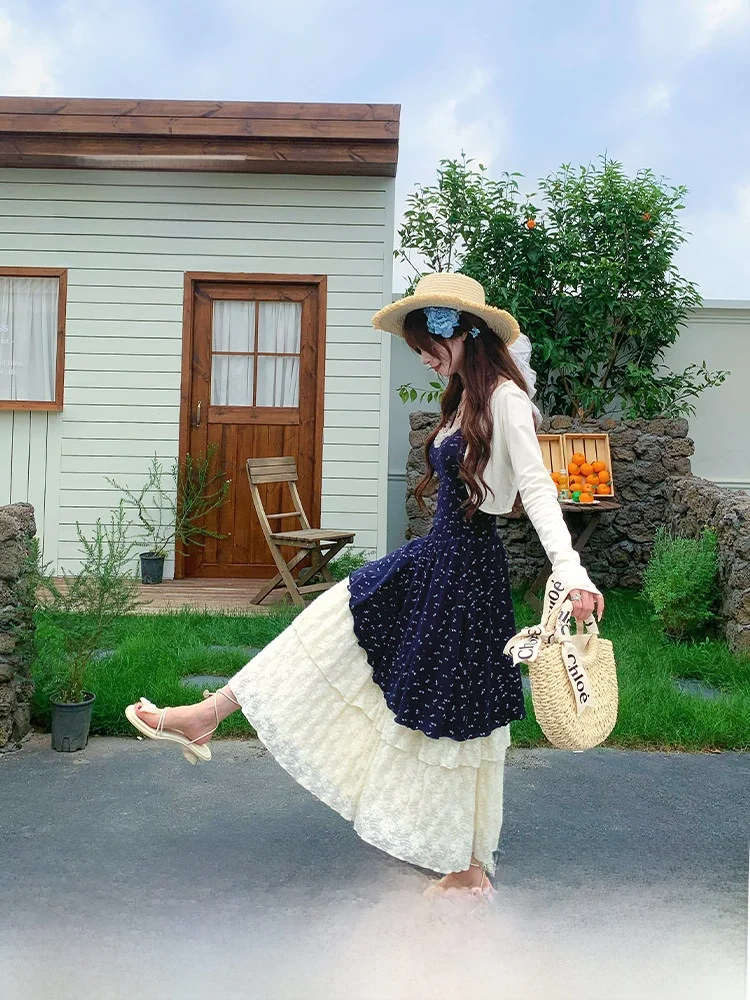 Sweet Desire Style Blue Island Flower Story Hanging Neck Dress Women's Summer Floral Skirt Beach Vacation Dress Cotton B...
Sweet Desire Style Blue Island Flower Story Hanging Neck Dress Women's Summer Floral Skirt Beach Vacation Dress Cotton B...