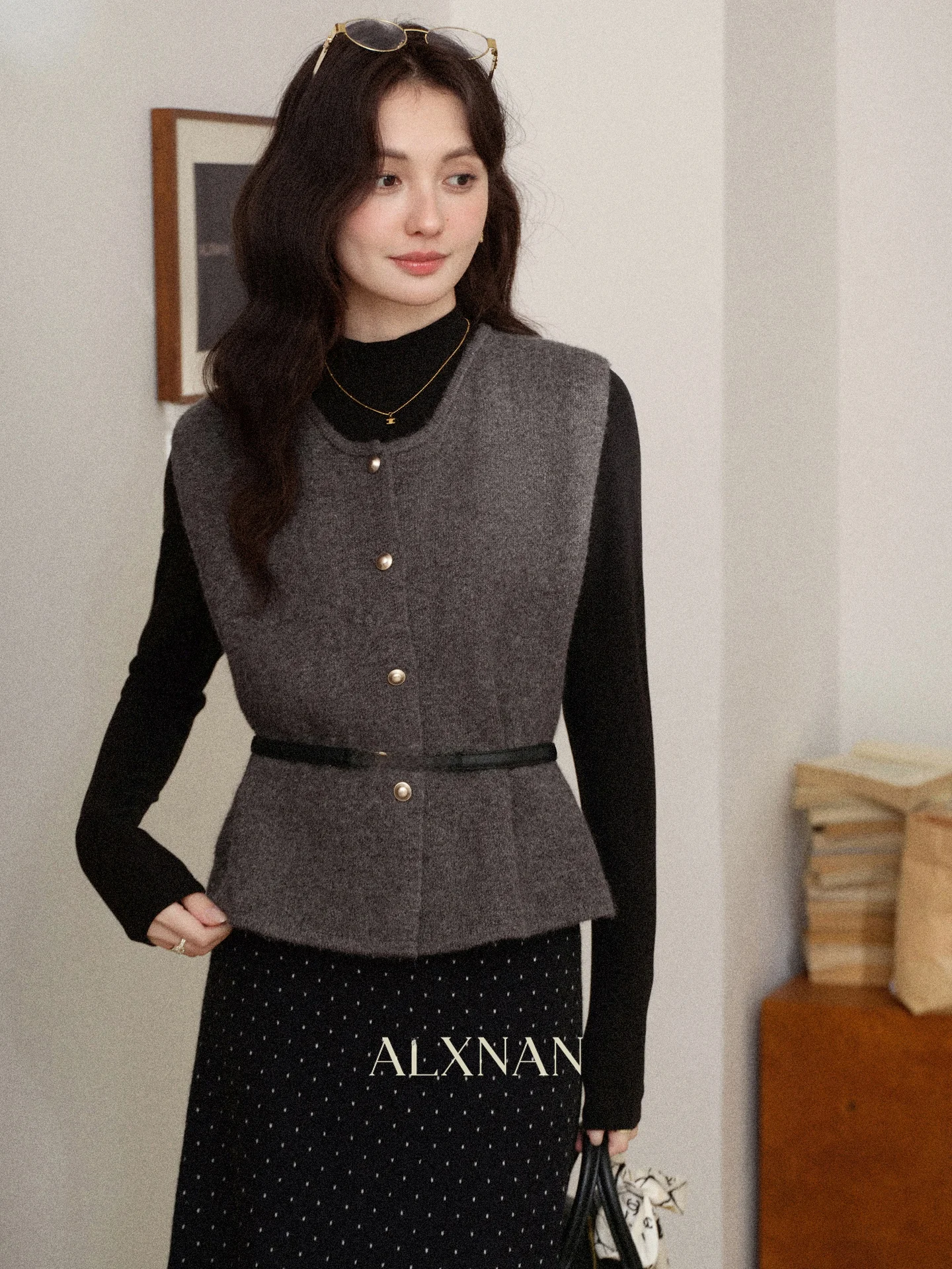 South Deer Layered ey Knitted Top Women's Faion Small Size Autumn Winter New Sle Aesthetic Vest Single Wear Other Fabric
South Deer Layered ey Knitted Top Women's Faion Small Size Autumn Winter New Sle Aesthetic Vest Single Wear Other Fabric