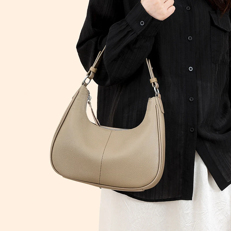 Fashion Luxury Genuine Leather Hobo Shoulder Bag Small Clutch Handbag Women's Underarm Bag Travel Tote Purse Sac сумка y2k
Fashion Luxury Genuine Leather Hobo Shoulder Bag Small Clutch Handbag Women's Underarm Bag Travel Tote Purse Sac сумка y2k