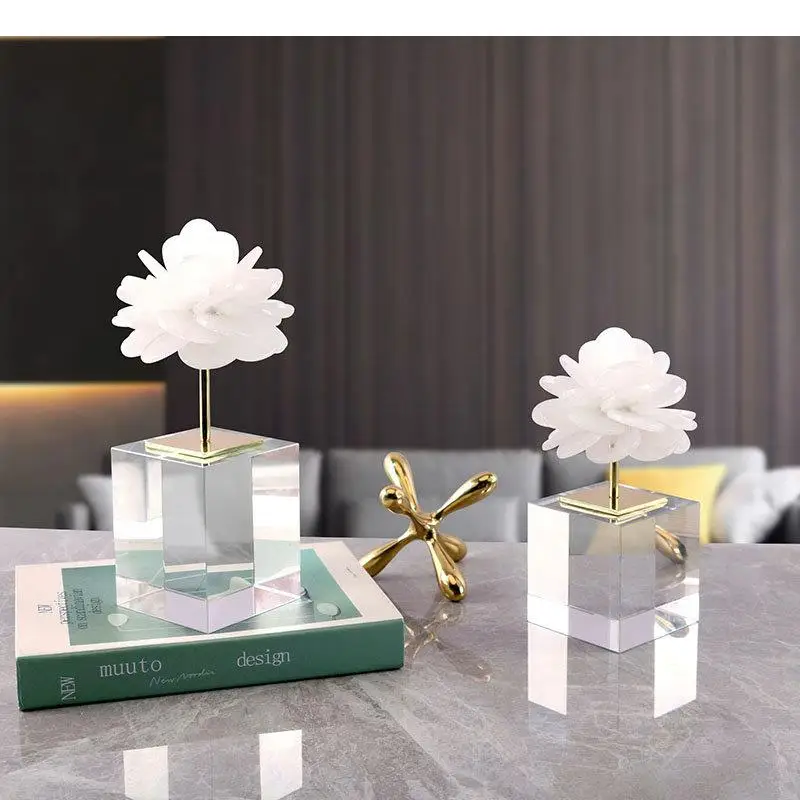 Natural Crystal Flower Crafts Ornaments Desk Decoration Pink Base Sculpture Modern Artwork Room Aesthetics Decor
Natural Crystal Flower Crafts Ornaments Desk Decoration Pink Base Sculpture Modern Artwork Room Aesthetics Decor