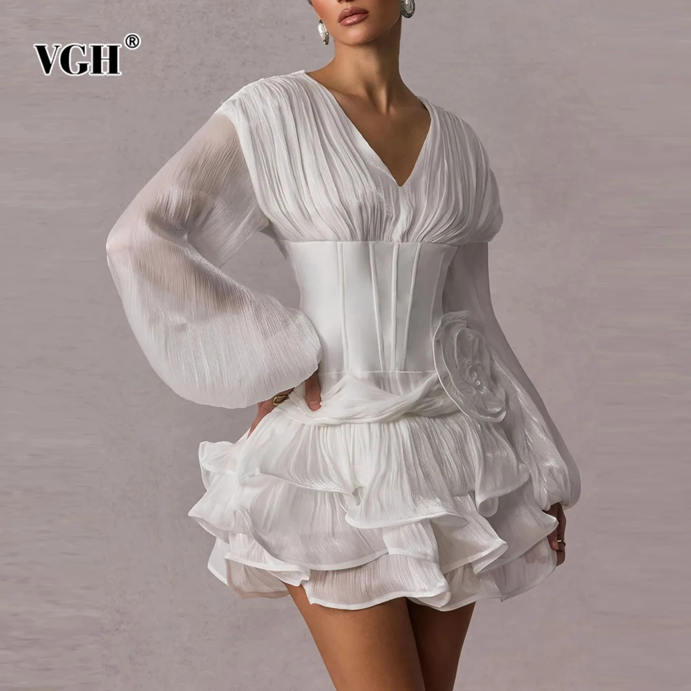 VHG Solid Temperament Spliced Appliques Mini Dresses For Women V Neck Long Sleeve High Waist Elegant Dress Female Fashion New
VHG Solid Temperament Spliced Appliques Mini Dresses For Women V Neck Long Sleeve High Waist Elegant Dress Female Fashion New