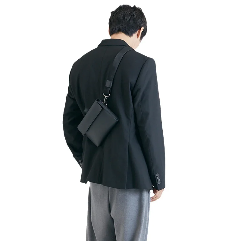 2025 new men's bags tide ins Japanese cross-body bag senior sense of male hundred with flap trend small square bags
2025 new men's bags tide ins Japanese cross-body bag senior sense of male hundred with flap trend small square bags