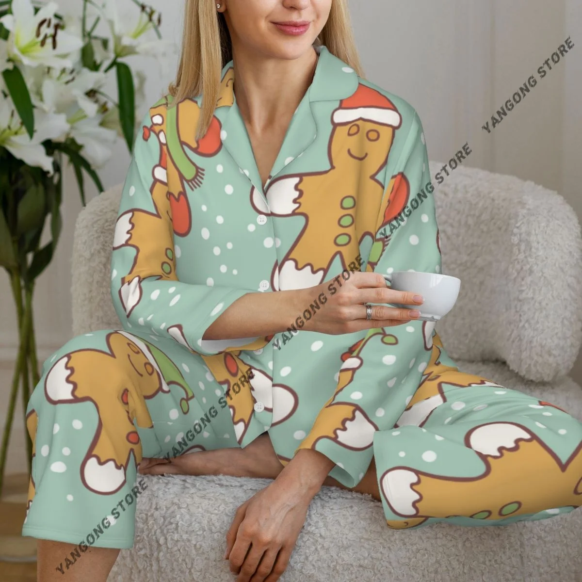 Women Sleepwear Pajamas Christmas Gingerbread Men Long Sleeve Pijama Female Set Negligee Cardigan Suit
Women Sleepwear Pajamas Christmas Gingerbread Men Long Sleeve Pijama Female Set Negligee Cardigan Suit