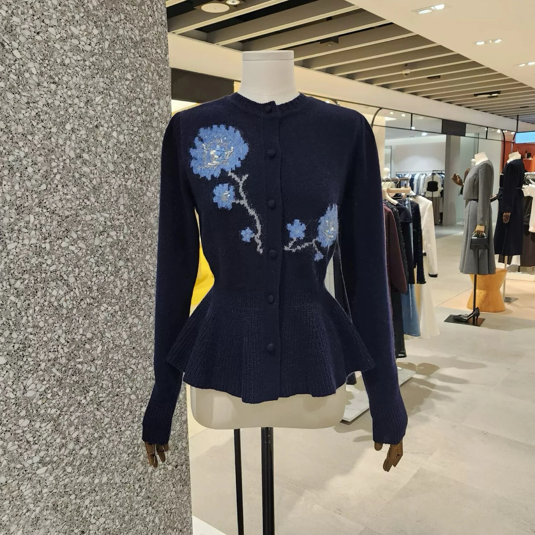 Faionable Knitted Open Cardigan Slimming Waist round Ne Embroidered Beaded JIGO25 Winter Lemon Cheese Sli Ele
Faionable Knitted Open Cardigan Slimming Waist round Ne Embroidered Beaded JIGO25 Winter Lemon Cheese Sli Ele