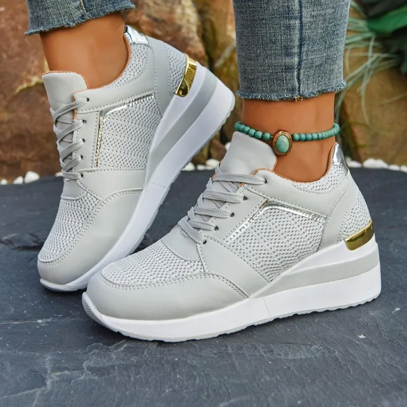 Women's Lightweight Wedge Sneakers Thick Sole Breathable Running Sports Shoes Woman Plus Size Fashion Lace Up Platform Sneakers
Women's Lightweight Wedge Sneakers Thick Sole Breathable Running Sports Shoes Woman Plus Size Fashion Lace Up Platform Sneakers