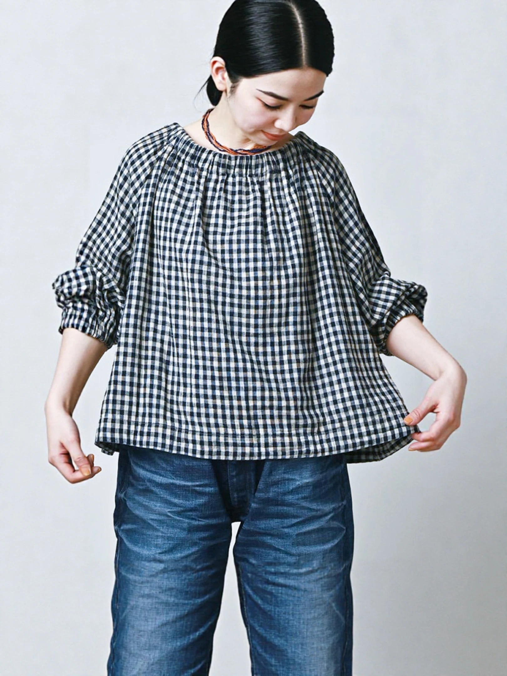 Japanese Style Retro Plaid Shirt with Bow Tie One Shoulder Seven Sleeve Double Layered Cotton Blend Casual Women's Top
Japanese Style Retro Plaid Shirt with Bow Tie One Shoulder Seven Sleeve Double Layered Cotton Blend Casual Women's Top