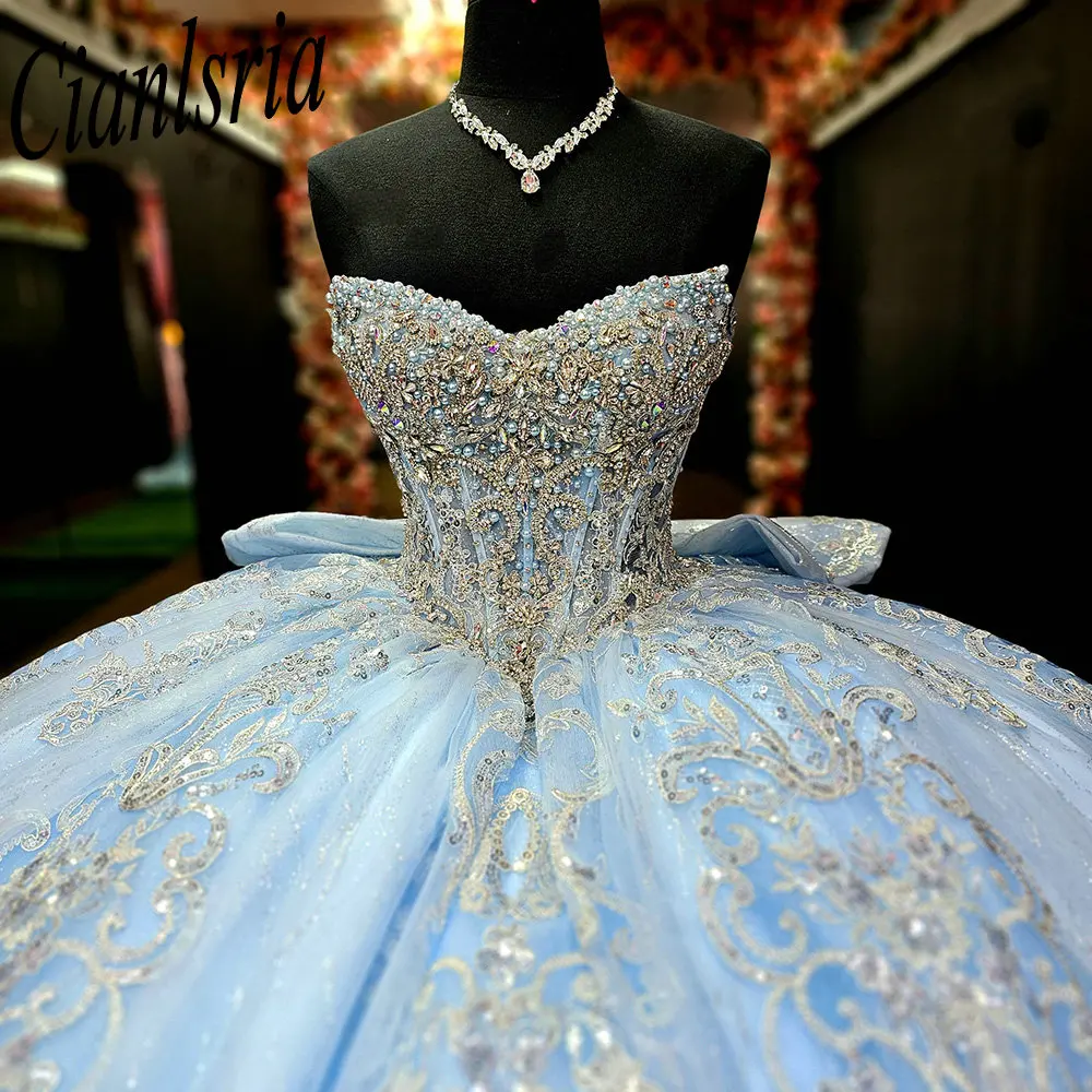 Light Blue Sweetheart Sleeveless Quinceanera Dresses Ball Gown Beading Appliques Lace For Sweet 15 Birthday Party Wedding
Light Blue Sweetheart Sleeveless Quinceanera Dresses Ball Gown Beading Appliques Lace For Sweet 15 Birthday Party Wedding