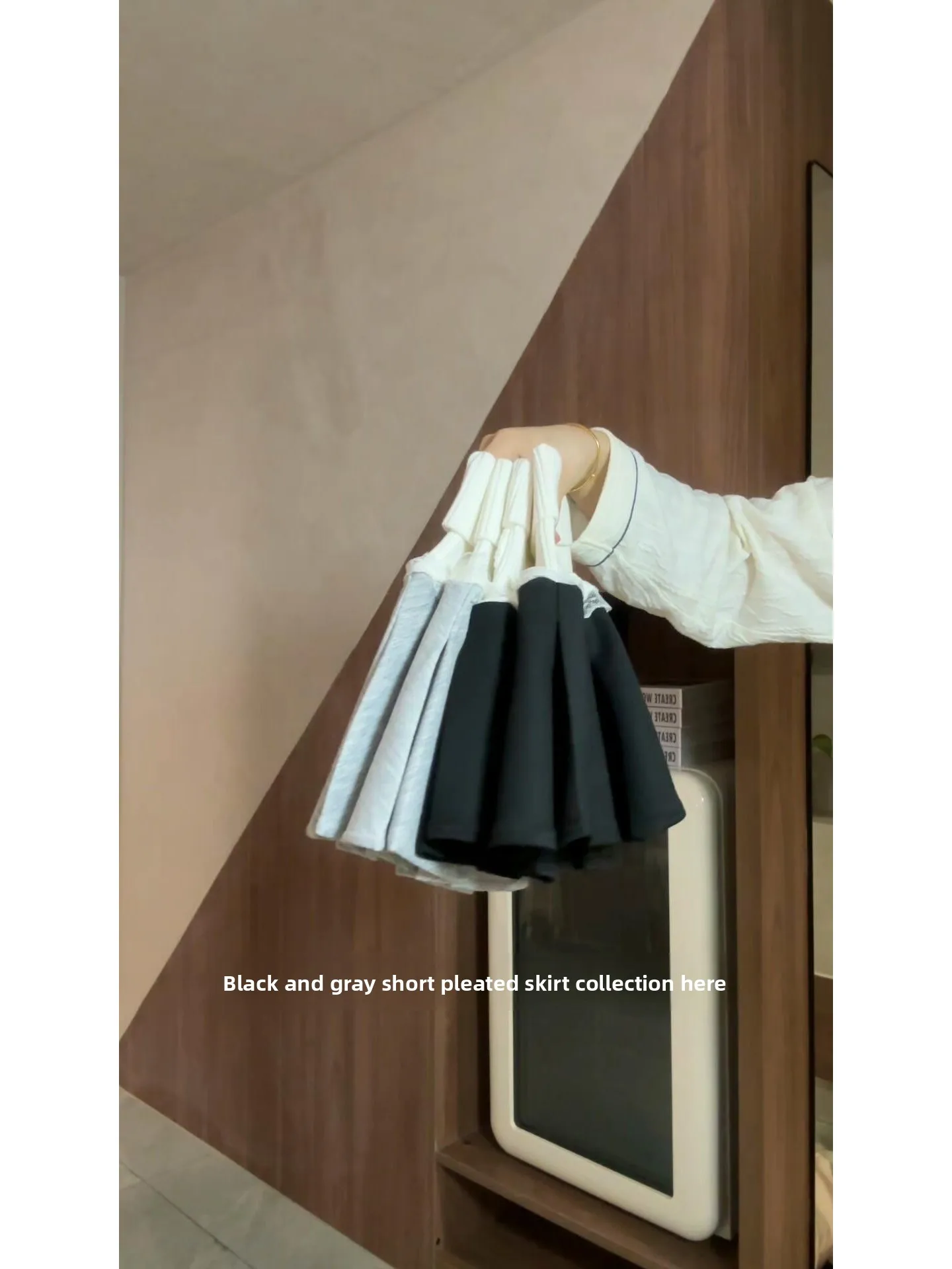 Spring 2026 Women's High Waist Knitted Skirt Color Blo Layering Sle Casual Leisure f Body ort Skirt
Spring 2026 Women's High Waist Knitted Skirt Color Blo Layering Sle Casual Leisure f Body ort Skirt