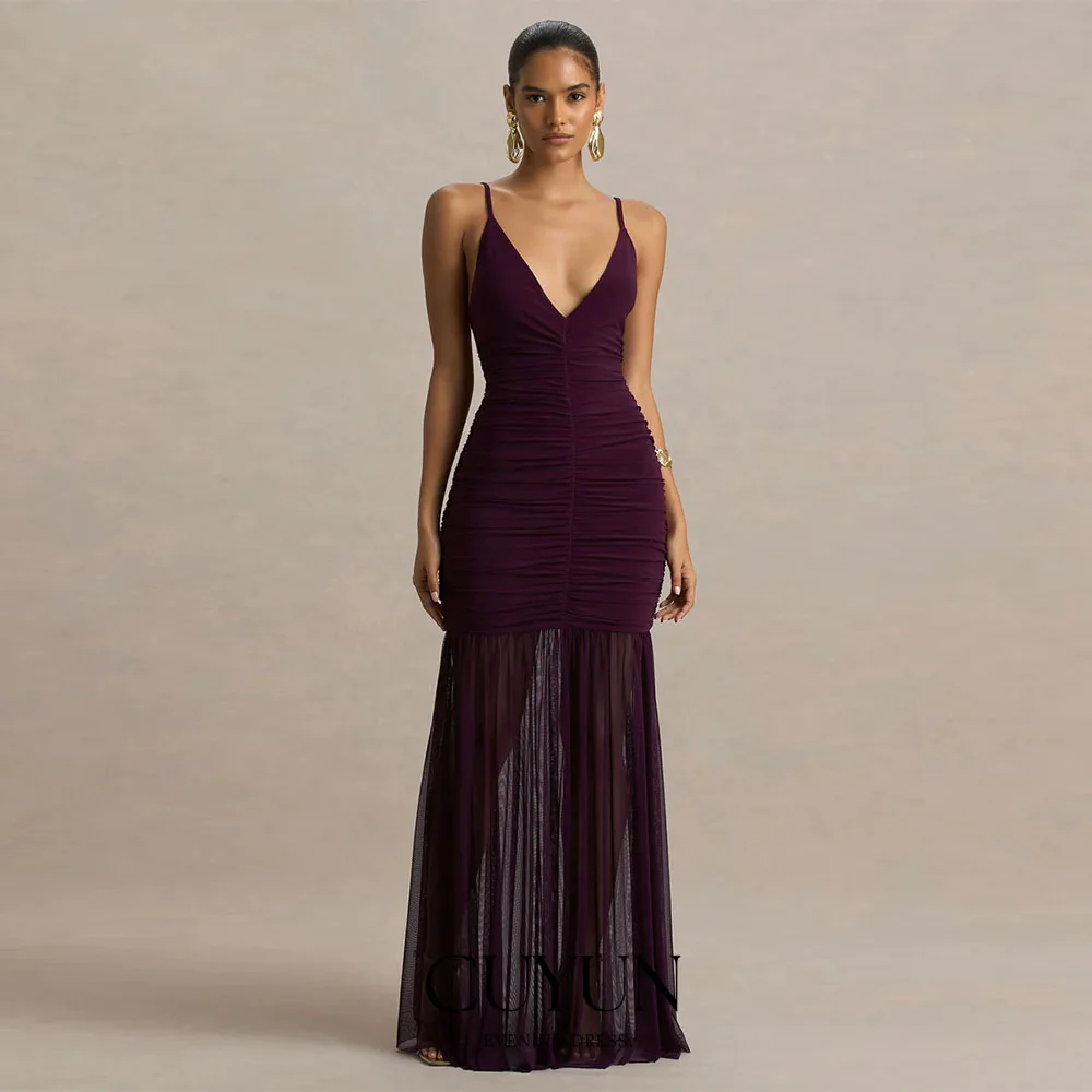 CUYUN Customized Purple V-Neck Spaghetti Straps Long Prom Dresses A Line Floor-Length Backless Party Dinner Gown
CUYUN Customized Purple V-Neck Spaghetti Straps Long Prom Dresses A Line Floor-Length Backless Party Dinner Gown