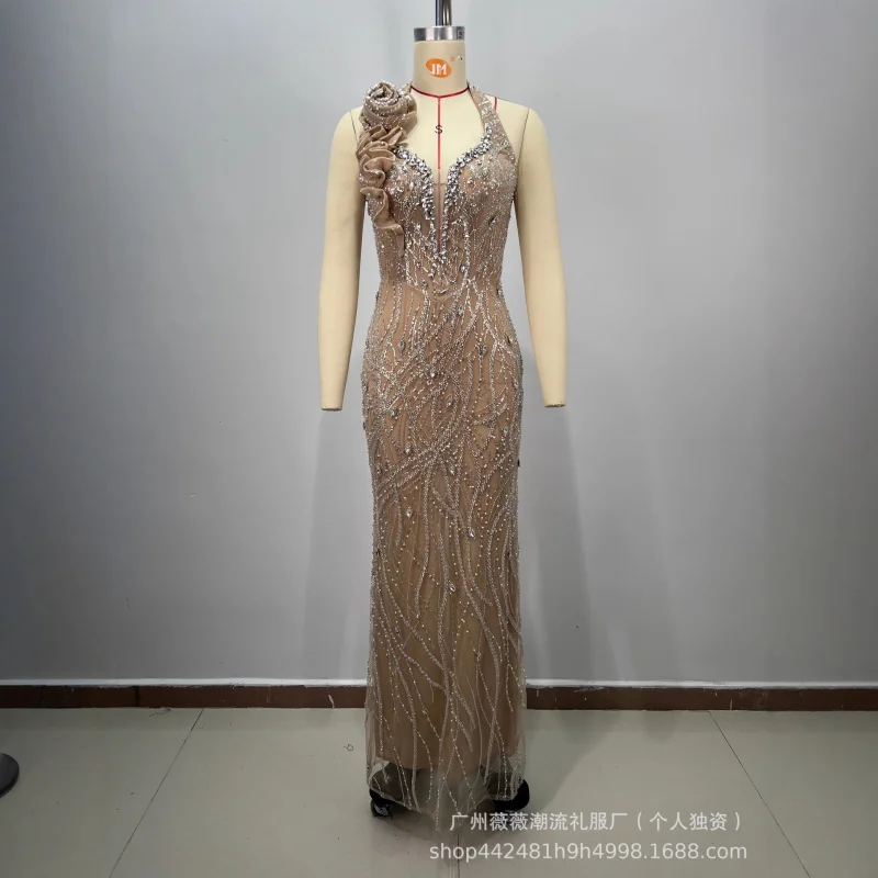 New Arrival Women's Fashion Sexy Halter Neck Three-Dimensional Flower Heavy Embellished Bodycon Elegant Annual Meeting Host Midd
New Arrival Women's Fashion Sexy Halter Neck Three-Dimensional Flower Heavy Embellished Bodycon Elegant Annual Meeting Host Midd