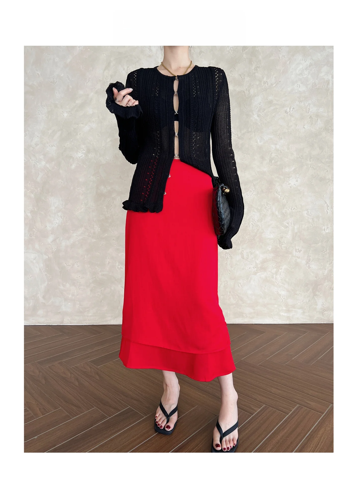 Elegant Red Linen Midi Skirt Women's Summer Slimming A-Line Half-length Double-layered High-waisted Skirt by ARETE AK
Elegant Red Linen Midi Skirt Women's Summer Slimming A-Line Half-length Double-layered High-waisted Skirt by ARETE AK