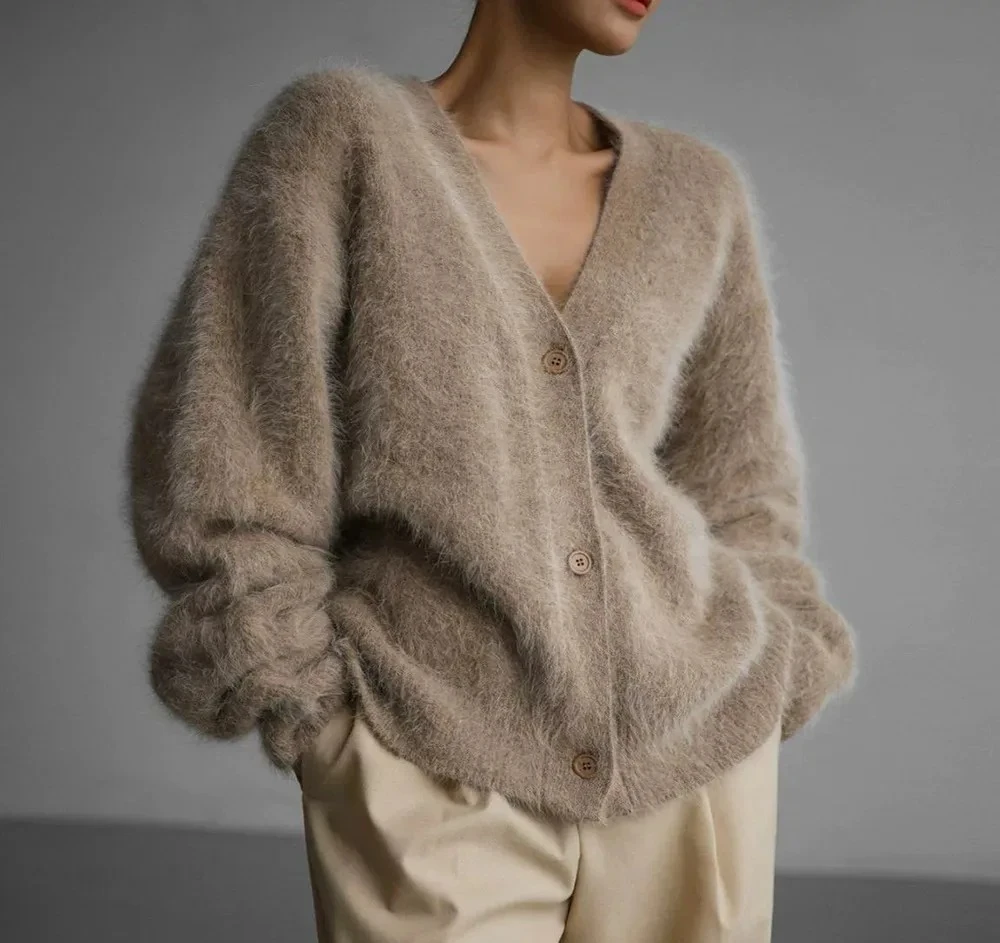 Autumn Winter Single Breasted Vintage Knitted Women's Cardigan New V-neck Long Sleeve Casual Loose Sweaters Female
Autumn Winter Single Breasted Vintage Knitted Women's Cardigan New V-neck Long Sleeve Casual Loose Sweaters Female