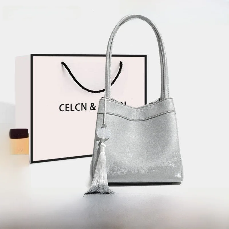 New Chinese Sle Women's Basket Bag oulder Crossbody Handbag Buet ape Soft Leather Magnetic Bule Closure Leisure Bag
New Chinese Sle Women's Basket Bag oulder Crossbody Handbag Buet ape Soft Leather Magnetic Bule Closure Leisure Bag