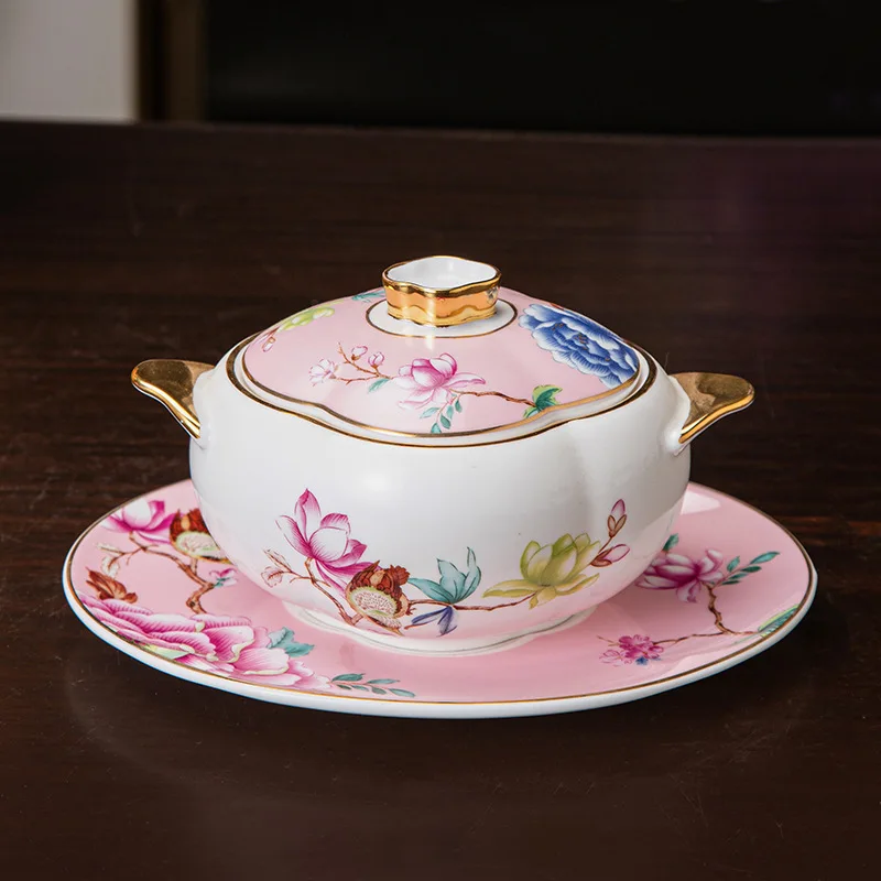 High-grade ceramic bird's nest stew cup with lid, household one-person stew cup, soup supplement cup, bone china tableware
High-grade ceramic bird's nest stew cup with lid, household one-person stew cup, soup supplement cup, bone china tableware