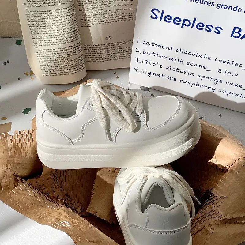 White Shoes Woman Platform Female Sneakers Casual Flats Korean Fashion Sports Tennis Vintage Kawaii Vulcanize Spring Summer 2024
White Shoes Woman Platform Female Sneakers Casual Flats Korean Fashion Sports Tennis Vintage Kawaii Vulcanize Spring Summer 2024