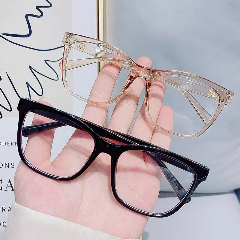 2022 Clear Computer Glasses for Women Fashion Anti Blue Light Myopia Eyeglasses Men Square Oversized Eyewear Diopter 0 To -600
2022 Clear Computer Glasses for Women Fashion Anti Blue Light Myopia Eyeglasses Men Square Oversized Eyewear Diopter 0 To -600