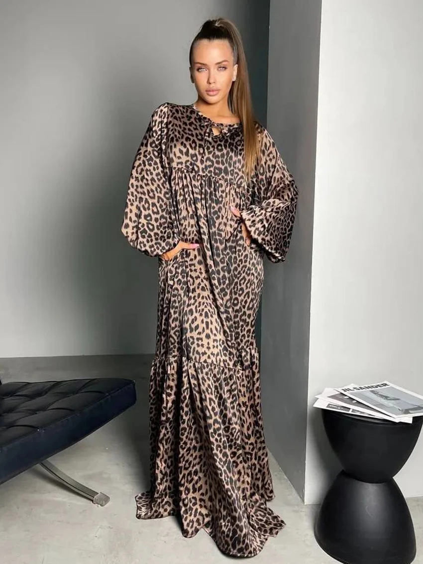 Marthaqiqi Leopard Print Female Sleepwear Long Sleeve Nightgowns O-Neck Nightwear Loose Floor-Length Dress Fashion Women Pajamas
Marthaqiqi Leopard Print Female Sleepwear Long Sleeve Nightgowns O-Neck Nightwear Loose Floor-Length Dress Fashion Women Pajamas