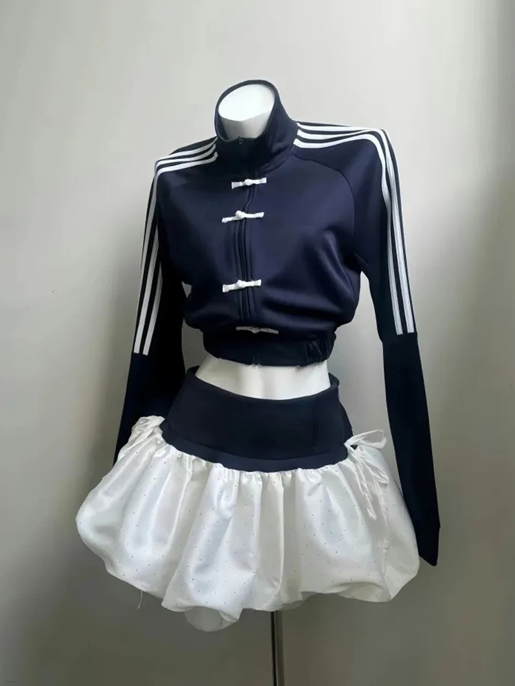 New Chinese Style Sporty Short Sweatshirt Jacket Women's Spring 2026 Floral Skirt Two-Piece Set Casual Sporty High Waist
New Chinese Style Sporty Short Sweatshirt Jacket Women's Spring 2026 Floral Skirt Two-Piece Set Casual Sporty High Waist