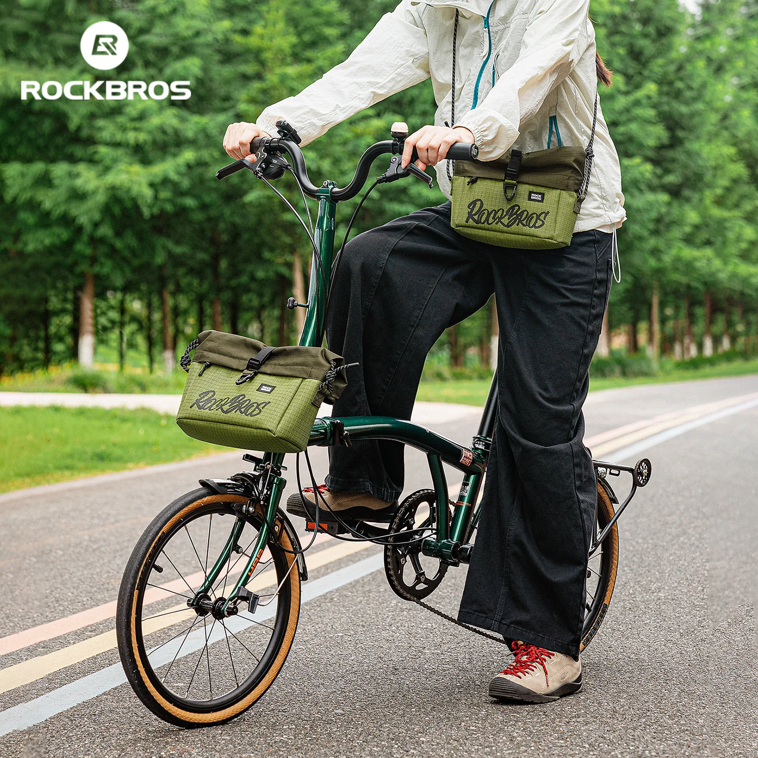 ROCKBROS Bike Front Bag 2.8L Expandable Capacity Portable Bag Suitable for Daily Easy to disassemble Cycling Accessories
ROCKBROS Bike Front Bag 2.8L Expandable Capacity Portable Bag Suitable for Daily Easy to disassemble Cycling Accessories