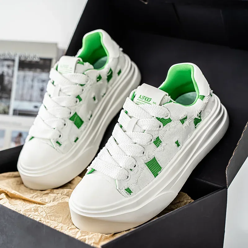 Новая дышащая мужская повседневная обувь с большой сеткой, спортивная модная обувь, летние легкие воздушные парусиновые туфли с круглым носком и резиновой подошвой
Новая дышащая мужская повседневная обувь с большой сеткой, спортивная модная обувь, летние легкие воздушные парусиновые туфли с круглым носком и резиновой подошвой