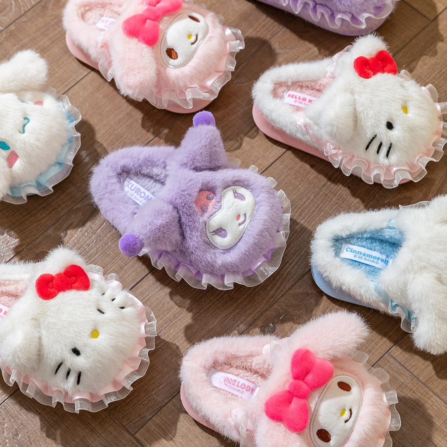 Детские тапочки, домашняя обувь, зимняя обувь Cinnamoroll с героями мультфильмов для девочек, теплая нескользящая обувь с мягкой подошвой, розовая, синяя, размер 17–25 см 
Детские тапочки, домашняя обувь, зимняя обувь Cinnamoroll с героями мультфильмов для девочек, теплая нескользящая обувь с мягкой подошвой, розовая, синяя, размер 17–25 см