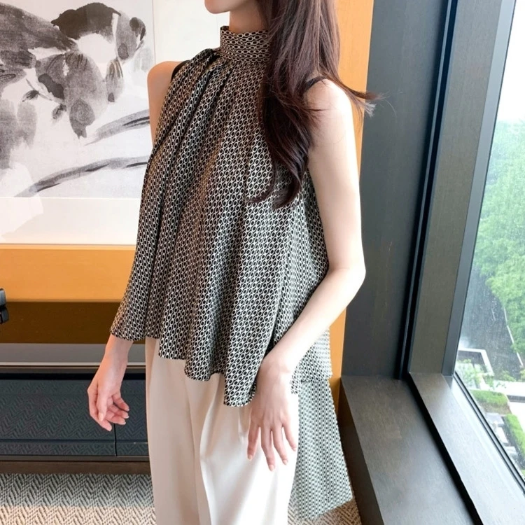 Bralette Neckline Knot Tie Shirt Women's Vintage Summer Sleeveless High Collar Short Length Korean Style Fashionable
Bralette Neckline Knot Tie Shirt Women's Vintage Summer Sleeveless High Collar Short Length Korean Style Fashionable