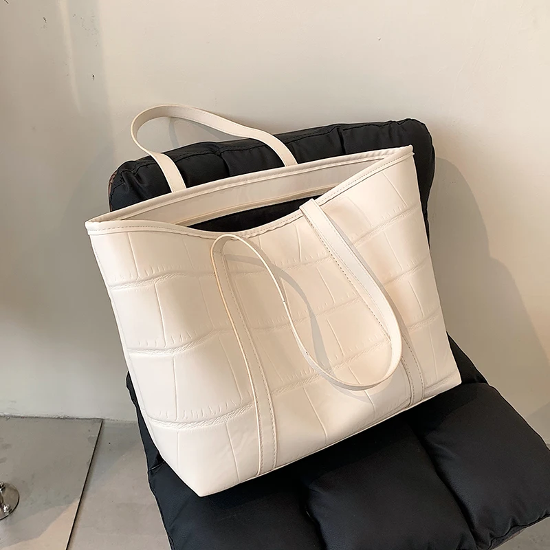Simple All-Match Tote Bags For Women 2022 Casual Large Capacity Shoulder Pack New Textured Female Handbags
Simple All-Match Tote Bags For Women 2022 Casual Large Capacity Shoulder Pack New Textured Female Handbags
