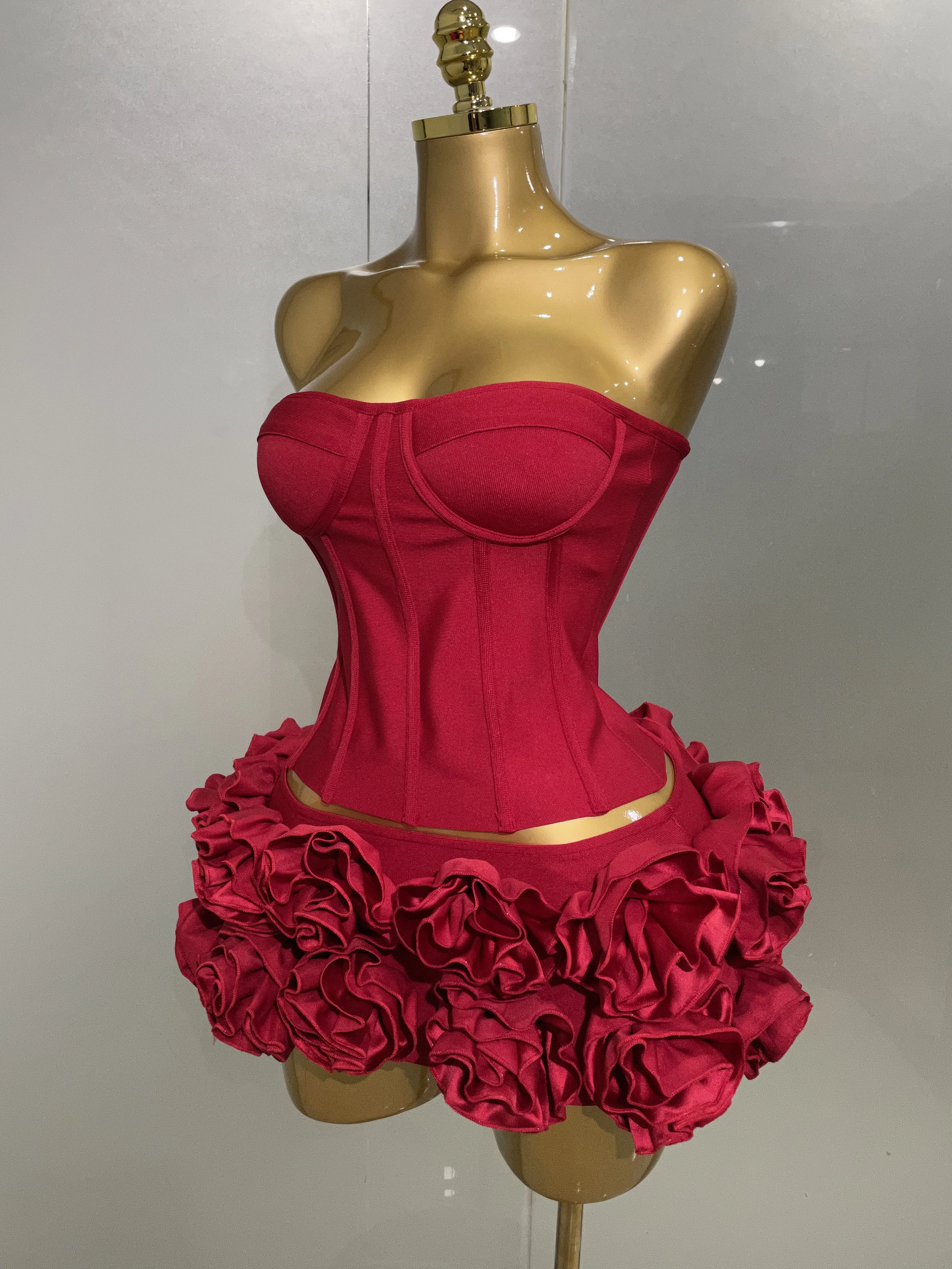 Women Sexy Strapless Prom Gown Fashion Celebrity Club Party Skirt Set Birthday Cocktail Outfit Birthday Party Bandage Dress
Women Sexy Strapless Prom Gown Fashion Celebrity Club Party Skirt Set Birthday Cocktail Outfit Birthday Party Bandage Dress