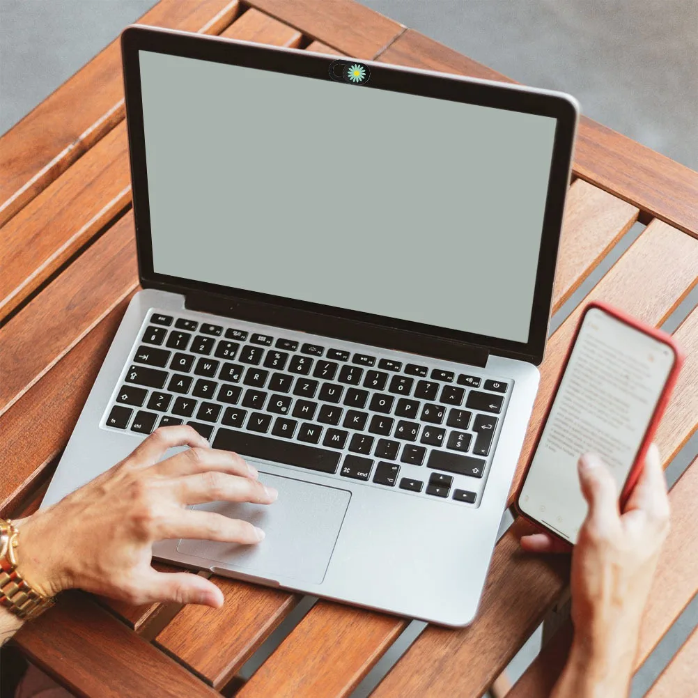 4Pcs Webcam Cover Slide High Strength ABS Laptop Camera Privacy Protection Sticker Thin Camera Shield Cover for Computer Tablet
4Pcs Webcam Cover Slide High Strength ABS Laptop Camera Privacy Protection Sticker Thin Camera Shield Cover for Computer Tablet