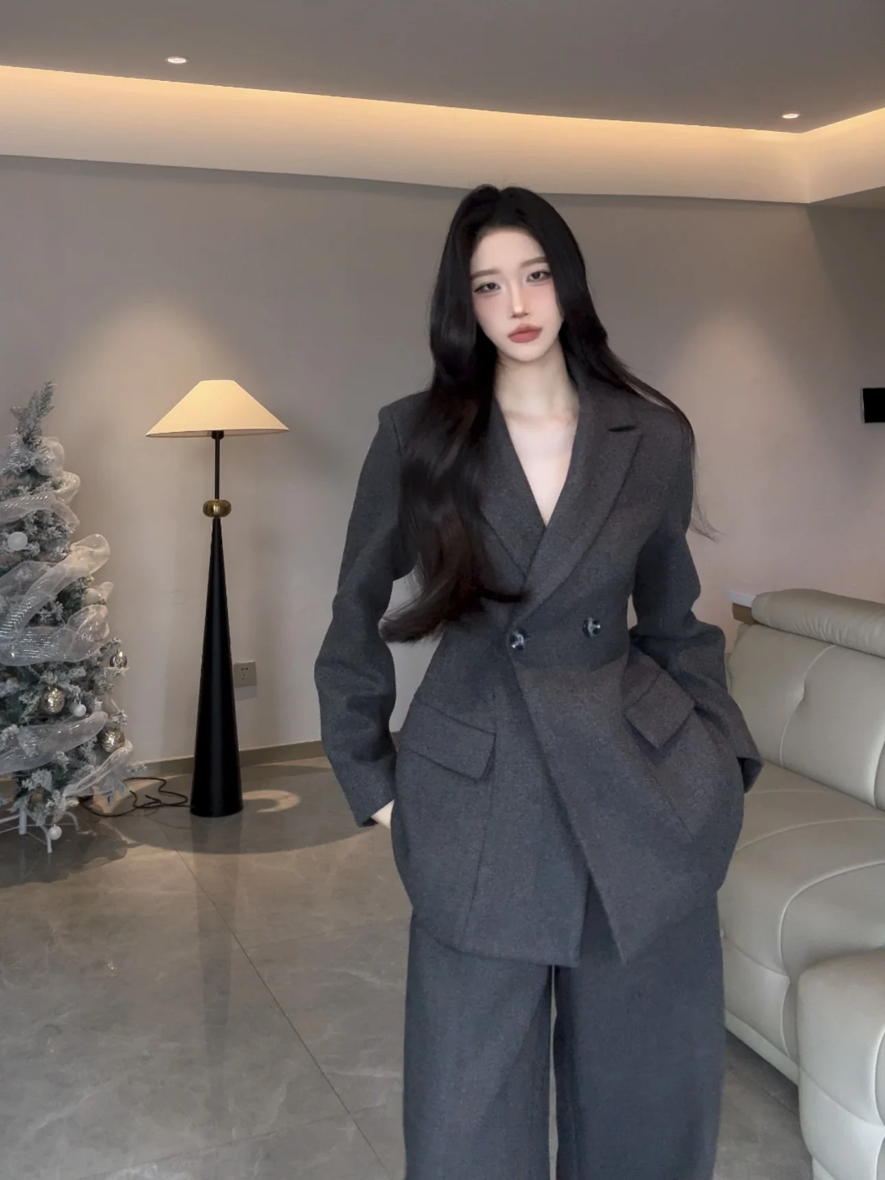 PANPANSTUDIO Thiened Woolen Suit Pants And Blouse Set for Women Winter Commute to Work Wide Leg Pants Long Sve
PANPANSTUDIO Thiened Woolen Suit Pants And Blouse Set for Women Winter Commute to Work Wide Leg Pants Long Sve