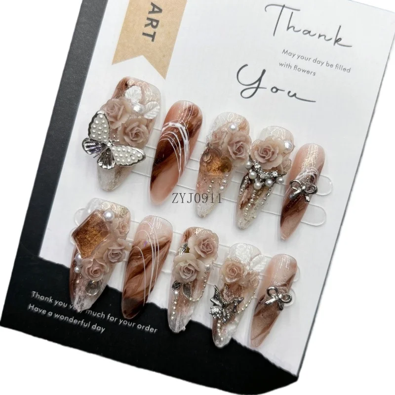 *Coffee hand-worn nail smudge medium and long Hepburn beautiful cool handsome French fake nails
*Coffee hand-worn nail smudge medium and long Hepburn beautiful cool handsome French fake nails