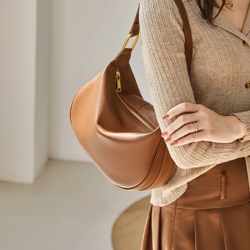 Bag 2024 New Women's Autumn and Winter Versatile High-end Dumpling Bag Crossbody Leather Women's Bag Shoulder
Bag 2024 New Women's Autumn and Winter Versatile High-end Dumpling Bag Crossbody Leather Women's Bag Shoulder