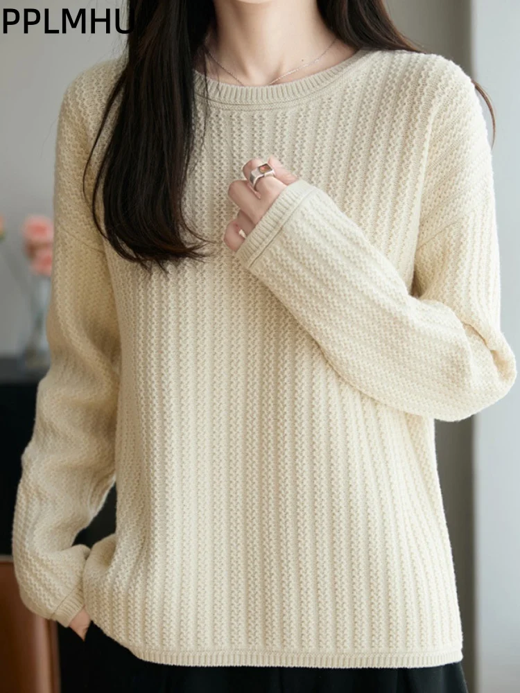 Модный утепленный вязаный свитер для женщин: повседневный пуловер с круглым вырезом, свободный крой, мягкий, с длинными рукавами, трикотажный джемпер
Модный утепленный вязаный свитер для женщин: повседневный пуловер с круглым вырезом, свободный крой, мягкий, с длинными рукавами, трикотажный джемпер