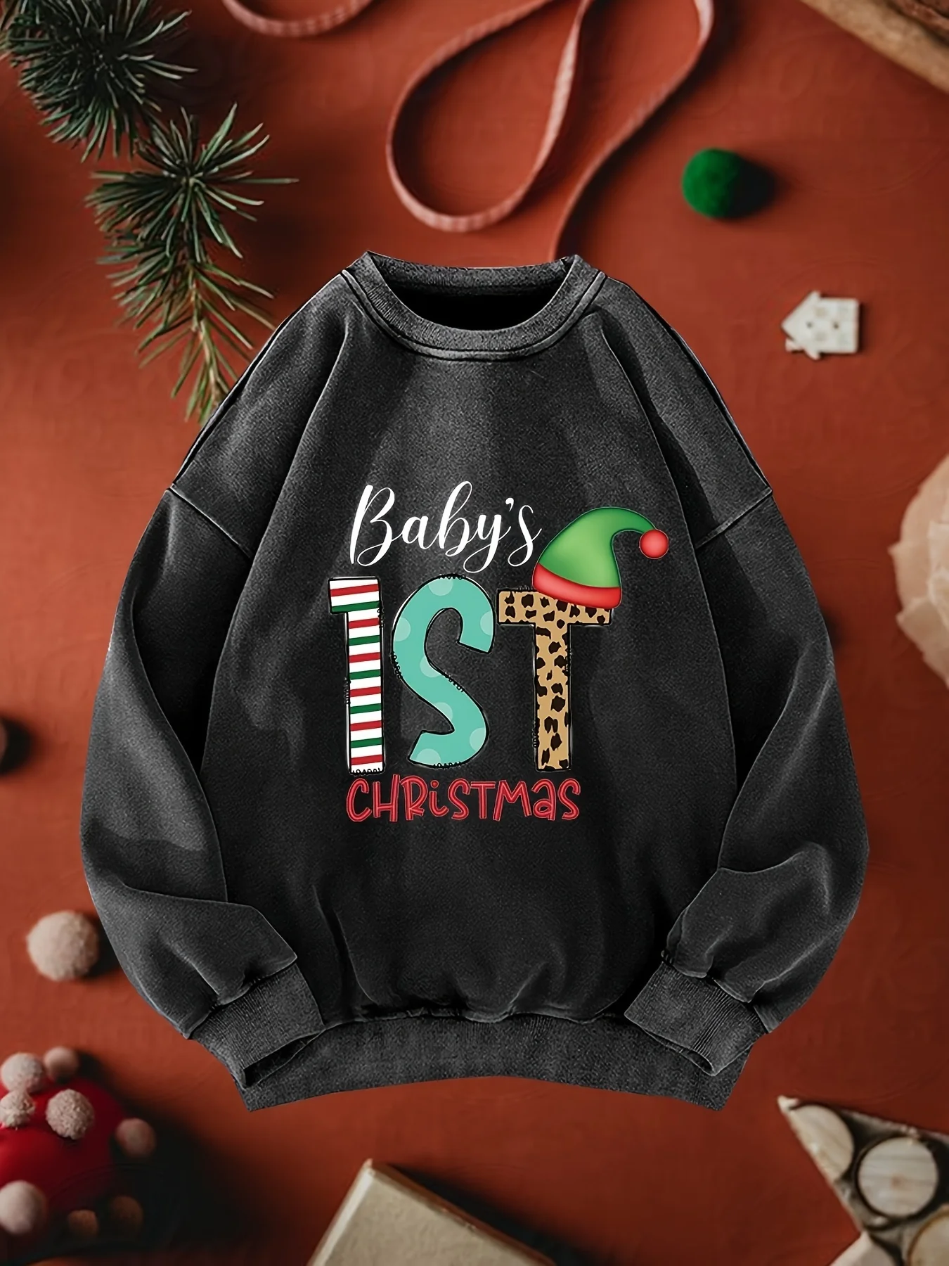 Women's Vintage Christmas Sweatshirt - "1St Christmas" Print with Reindeer & Tree Design, Cozy Crew Neck Pullover for Holiday
Women's Vintage Christmas Sweatshirt - "1St Christmas" Print with Reindeer & Tree Design, Cozy Crew Neck Pullover for Holiday