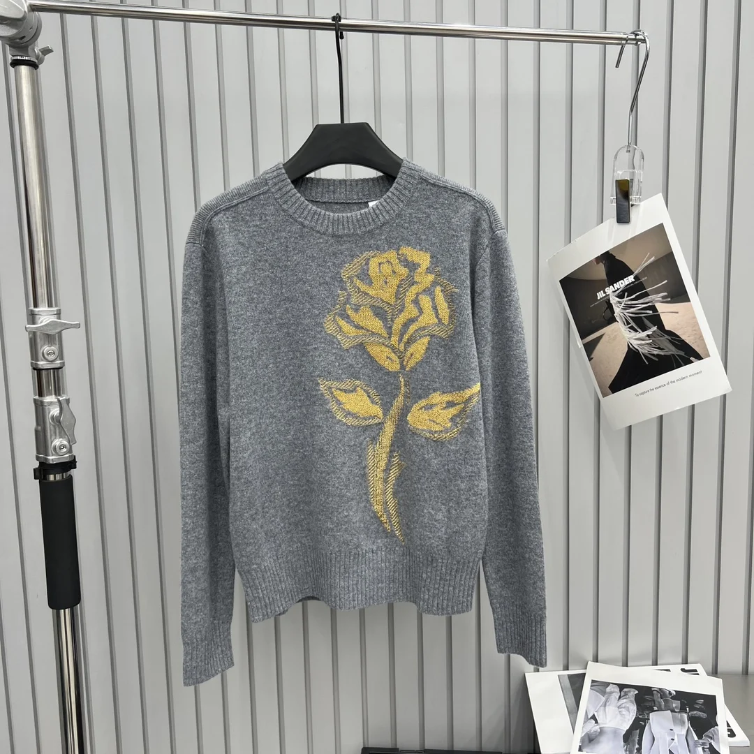 EVACANDIS Women England Style Rose Wool Knitted Pullover Tops Long Sleeve Luxury Vintage High Quality O-Neck Elegant Chic Casual
EVACANDIS Women England Style Rose Wool Knitted Pullover Tops Long Sleeve Luxury Vintage High Quality O-Neck Elegant Chic Casual