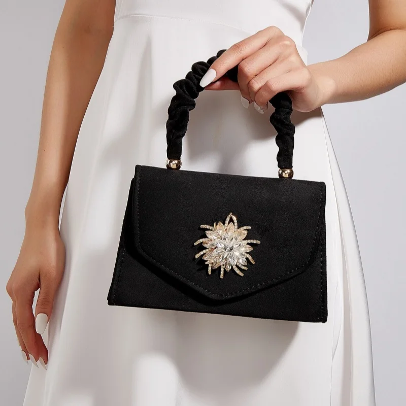 Women Plush Sleek Velvet Evening Clutch Ornate Gorgeous Lustrous Classy Distinctive Exquisite Elegant Glamorous For Dinner Party
Women Plush Sleek Velvet Evening Clutch Ornate Gorgeous Lustrous Classy Distinctive Exquisite Elegant Glamorous For Dinner Party