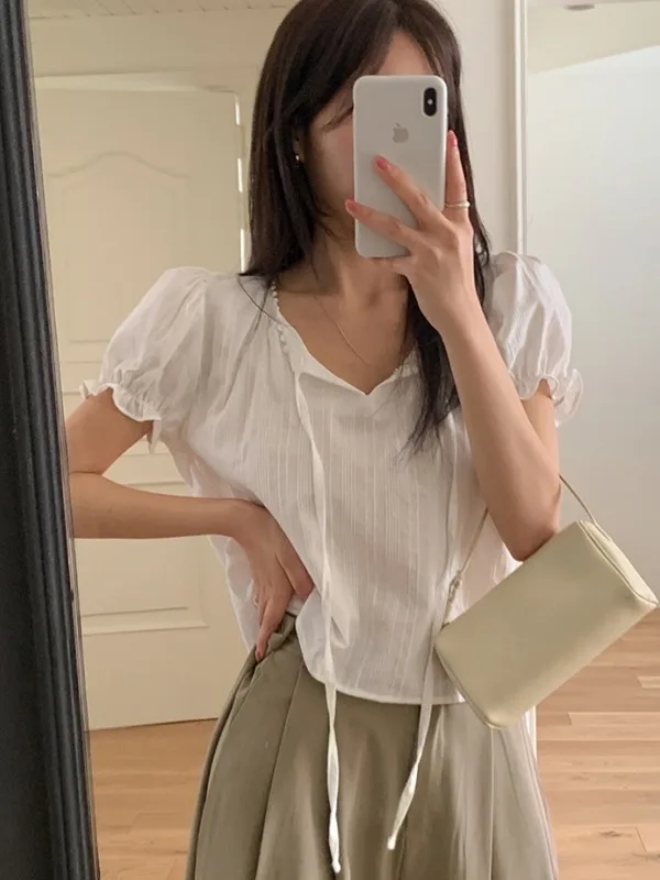 Summer Lightweight ort Sve White irt Women's Thin Sle Commute High-End Sensation Luxury Faion Unique Non-Repeating
Summer Lightweight ort Sve White irt Women's Thin Sle Commute High-End Sensation Luxury Faion Unique Non-Repeating