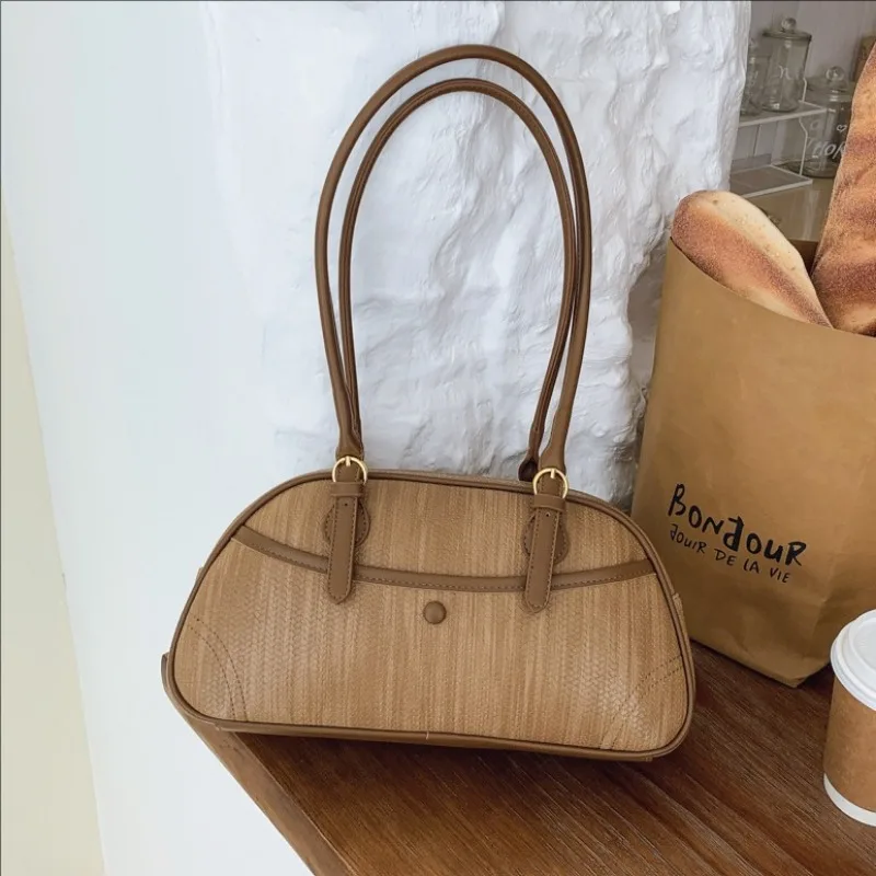 2025 Новая роскошная сумка-тоут для женщин, дизайнерская сумка через плечо Boston, модная ретро-сумка через плечо, стильная женская сумка
2025 Новая роскошная сумка-тоут для женщин, дизайнерская сумка через плечо Boston, модная ретро-сумка через плечо, стильная женская сумка