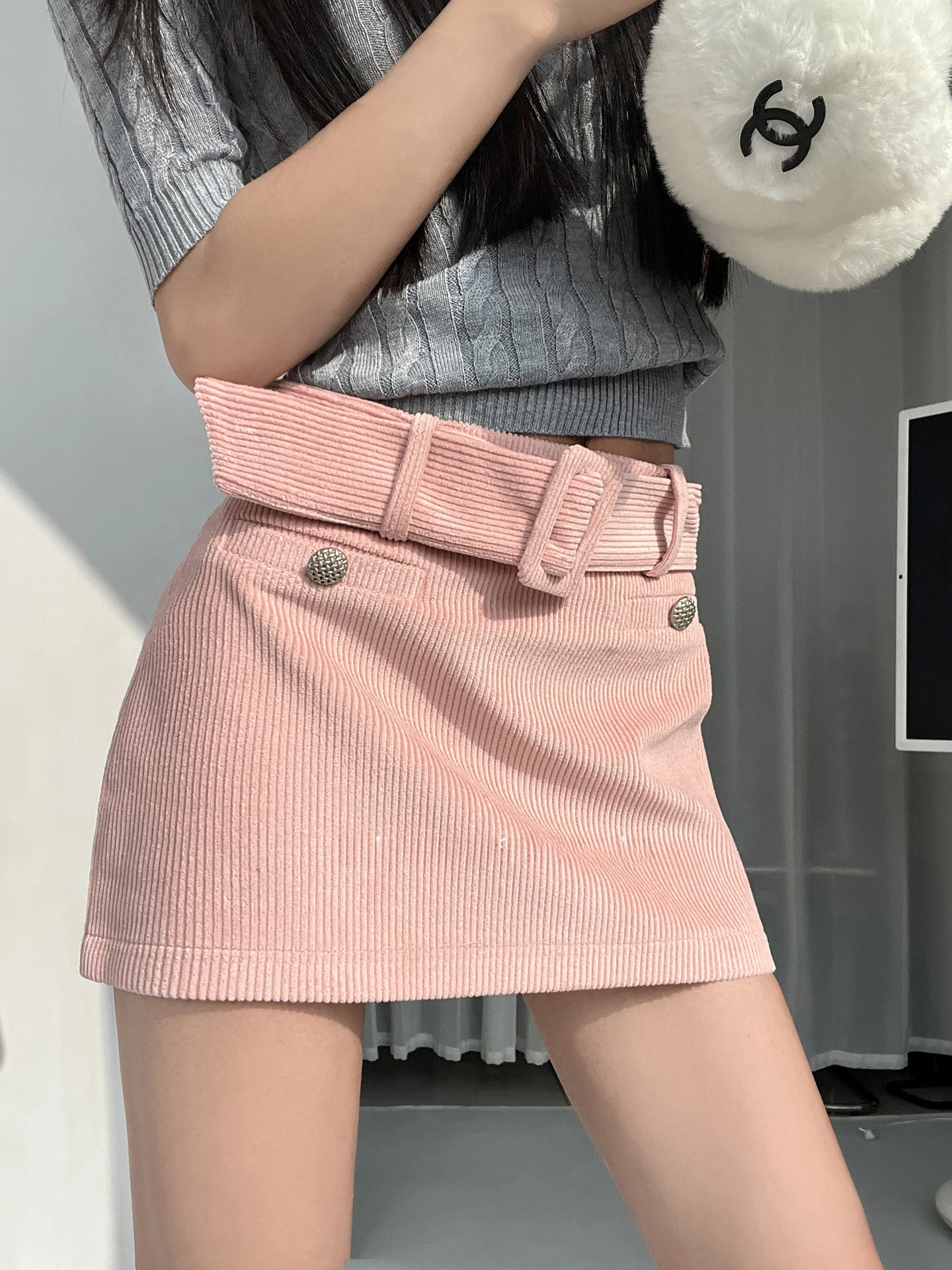 Pink Corduroy Skirt Women's Spring Fashion High Waist Bodycon Skirt Short Skirt Set Sexy Girl Outfit Chinese Brand
Pink Corduroy Skirt Women's Spring Fashion High Waist Bodycon Skirt Short Skirt Set Sexy Girl Outfit Chinese Brand