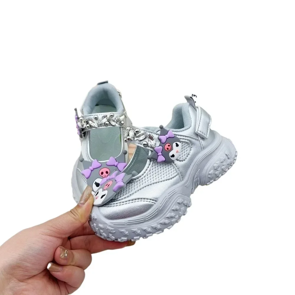 Pendant Kuromi Kawaii Sanrio Ins Fashion Sports Shoes 2025 New Cute Princess Soft Sole Breathable Sneakers Gifts for Kids
Pendant Kuromi Kawaii Sanrio Ins Fashion Sports Shoes 2025 New Cute Princess Soft Sole Breathable Sneakers Gifts for Kids