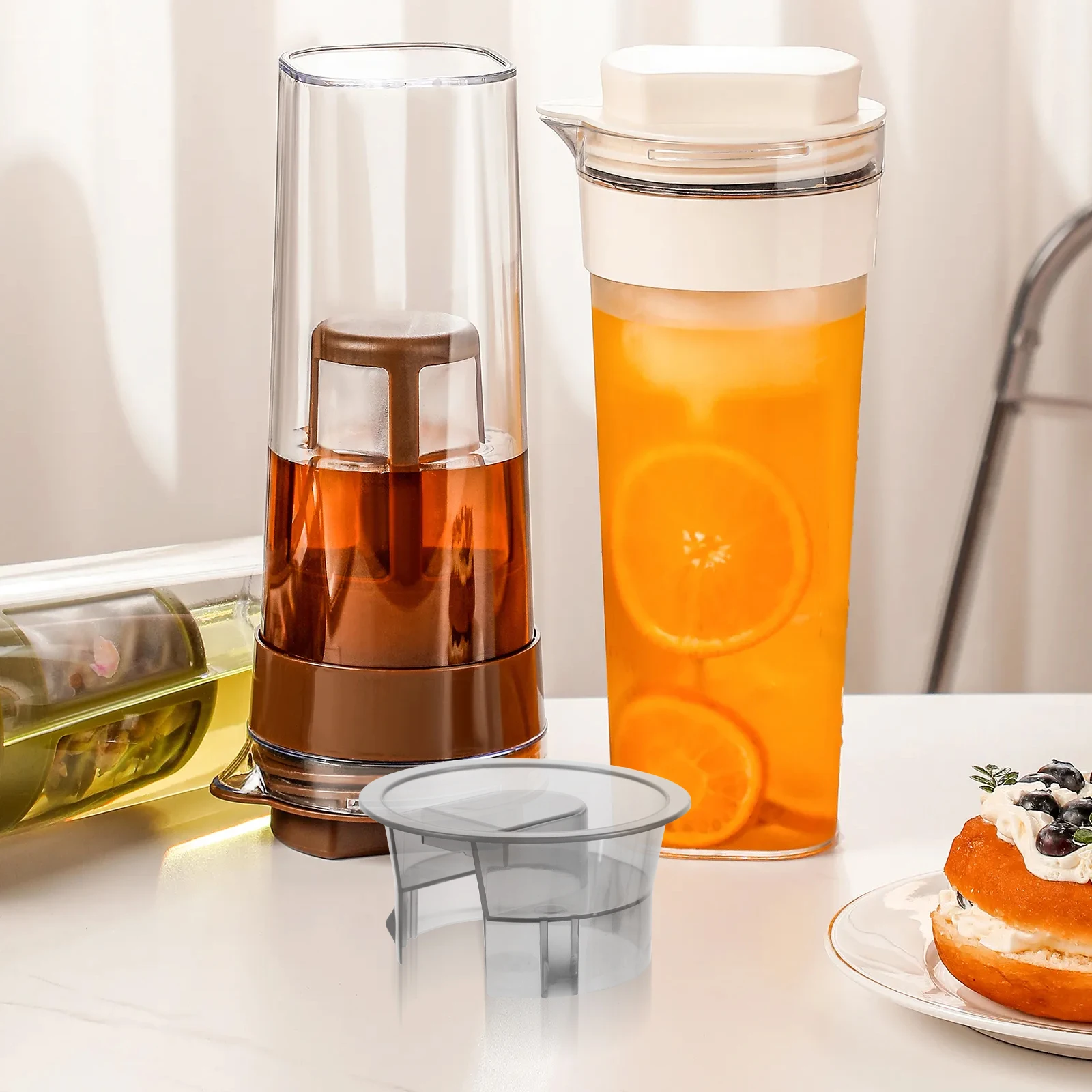 2Pcs Cold Transparent Glass Cover Pitcher Covers Jug Glass Compatible Drink Container Replacement Lids
2Pcs Cold Transparent Glass Cover Pitcher Covers Jug Glass Compatible Drink Container Replacement Lids