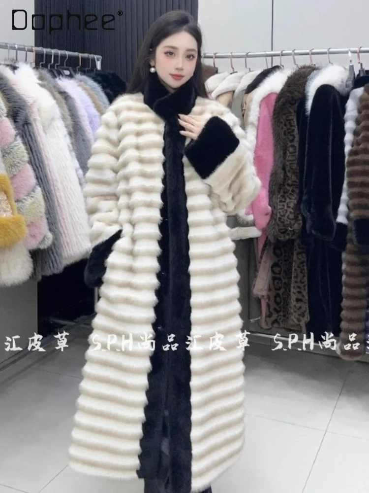 Premium Thickened Luxury Fur Classic Women Winter Gradual Change Long Faux Fur Coat Winter Clothes Women 2025 Fashion Coats
Premium Thickened Luxury Fur Classic Women Winter Gradual Change Long Faux Fur Coat Winter Clothes Women 2025 Fashion Coats