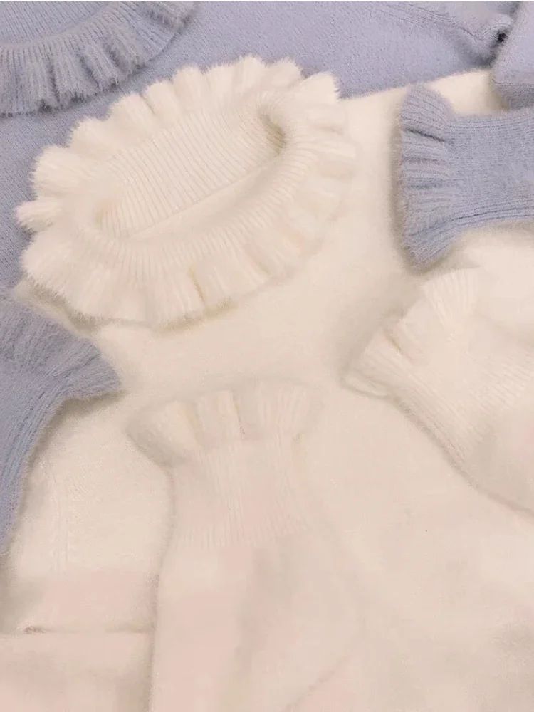 Warm Knitted Kawaii Lolita Sweaters Women O-neck Blue Japanese Casual Pullovers Female Long Sleeve Elegant Pullovers Blouse 2024
Warm Knitted Kawaii Lolita Sweaters Women O-neck Blue Japanese Casual Pullovers Female Long Sleeve Elegant Pullovers Blouse 2024