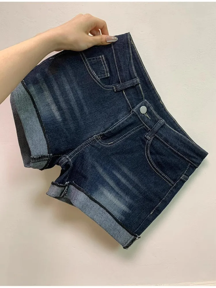 Sexy Short Denim Shorts Women's Summer 2026 High Waist Straight Leg Cuffed Jeans Trendy Hot Pants Casual Loose Fit Deep Color
Sexy Short Denim Shorts Women's Summer 2026 High Waist Straight Leg Cuffed Jeans Trendy Hot Pants Casual Loose Fit Deep Color