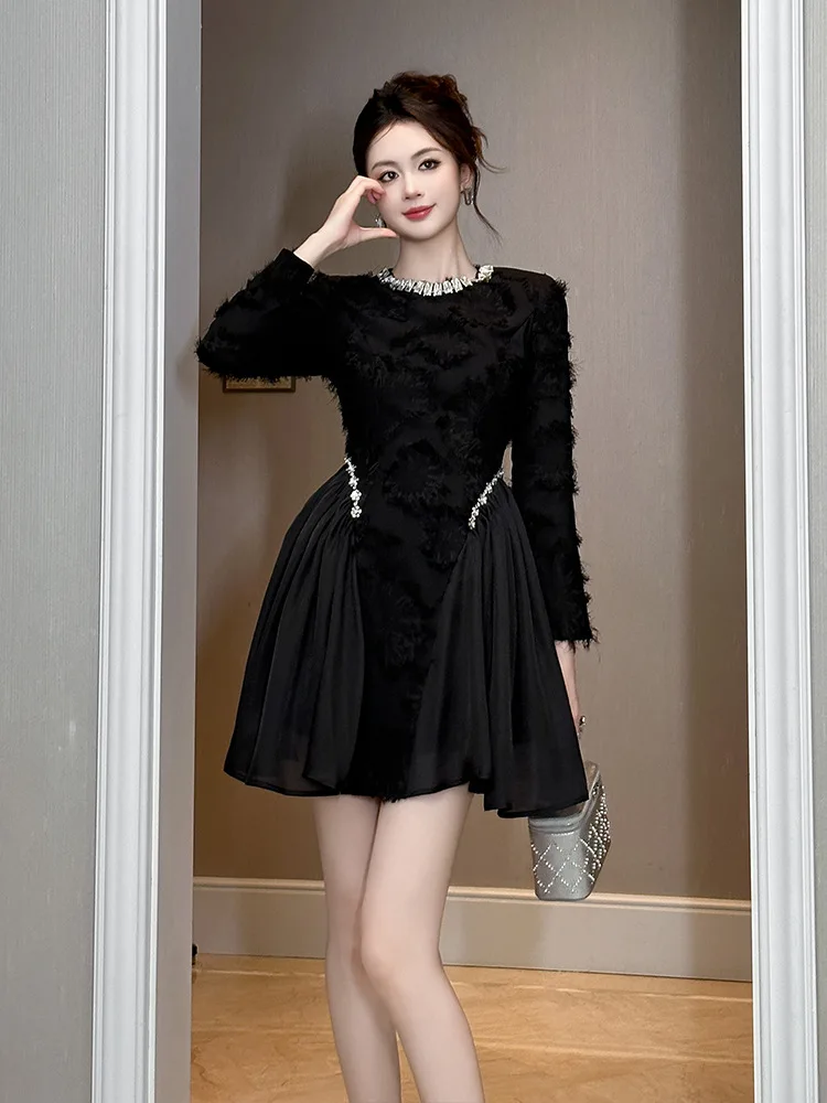 Rich Daughter Dress Autumn and Winter New Women's Black Waist Slimming Look Puffy Dress
Rich Daughter Dress Autumn and Winter New Women's Black Waist Slimming Look Puffy Dress
