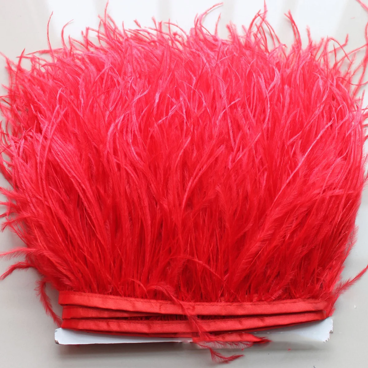 Stylish Plume Fringe For Dress Decoration Quality Trim Ideal For Party Costumes Creative Crafts And Floral Arrangements
Stylish Plume Fringe For Dress Decoration Quality Trim Ideal For Party Costumes Creative Crafts And Floral Arrangements