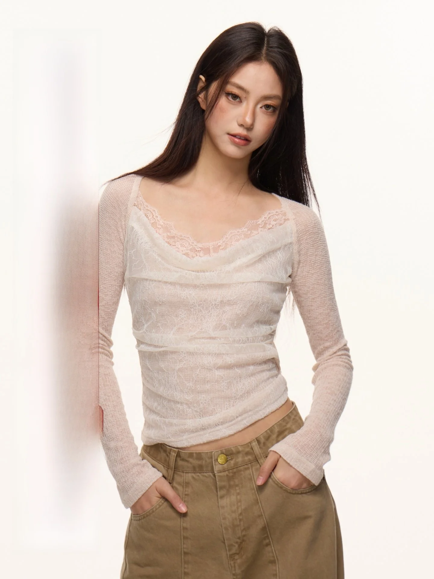 Топ Nova B Design Lace Pure Desire Slim Fit с длинными рукавами, цвет абрикосовый, с воротником-стойкой, как базовый слой, из хлопка.
Топ Nova B Design Lace Pure Desire Slim Fit с длинными рукавами, цвет абрикосовый, с воротником-стойкой, как базовый слой, из хлопка.