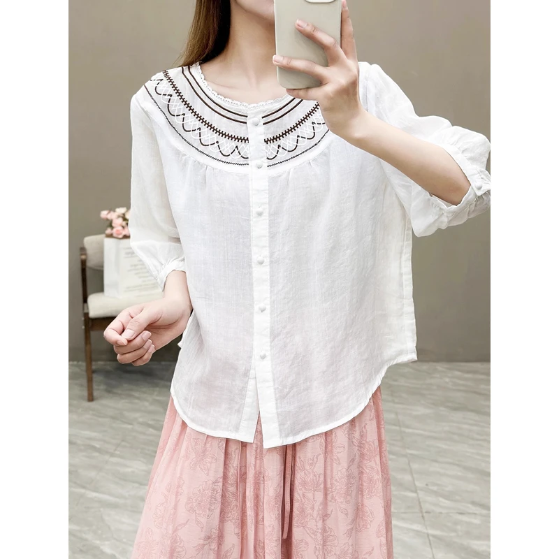 Elegant Embroidered Cotton Linen Women's Shirt Summer New Style round Neck Oversized Top Breathable Comfortable Skin-Friendly
Elegant Embroidered Cotton Linen Women's Shirt Summer New Style round Neck Oversized Top Breathable Comfortable Skin-Friendly