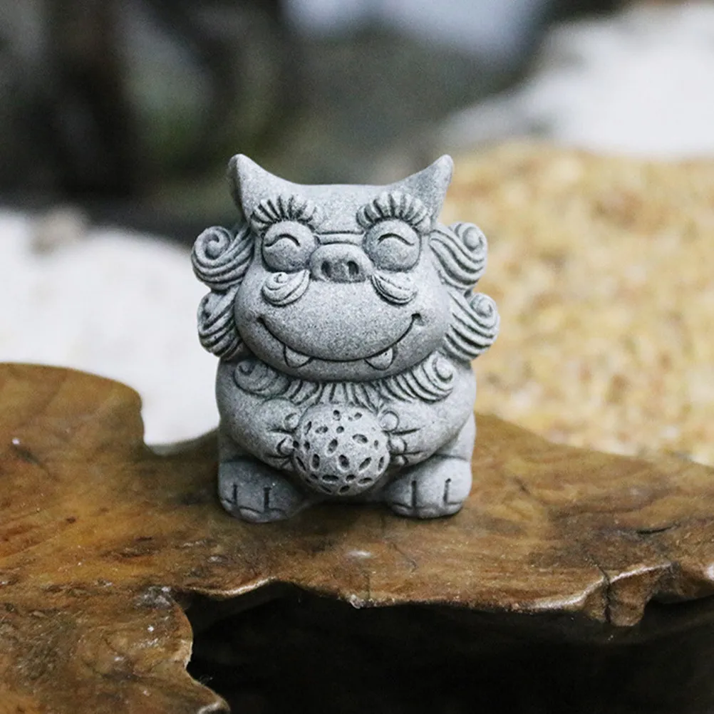 2Pcs Stone Lion Statues Miniature Home Decor Carved Lion Ornaments for Desktop Office Indoor Decoration Living Room
2Pcs Stone Lion Statues Miniature Home Decor Carved Lion Ornaments for Desktop Office Indoor Decoration Living Room
