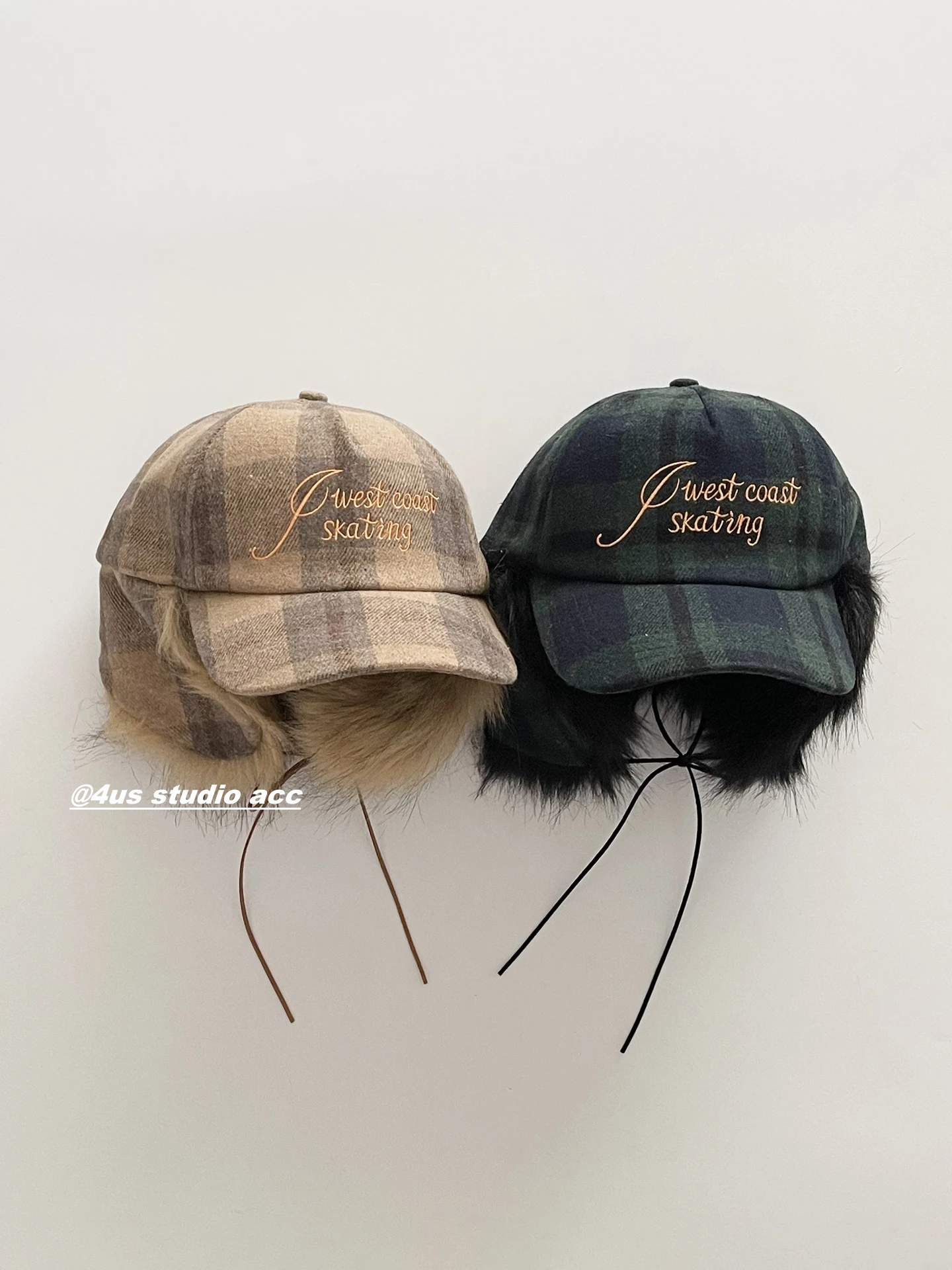 Plaid Thickened Plush Lei Feng Hat for Women, Autumn and Winter Warm Ear Protection Baseball Cap, Face Slimming Duckbill Cap 
Plaid Thickened Plush Lei Feng Hat for Women, Autumn and Winter Warm Ear Protection Baseball Cap, Face Slimming Duckbill Cap
